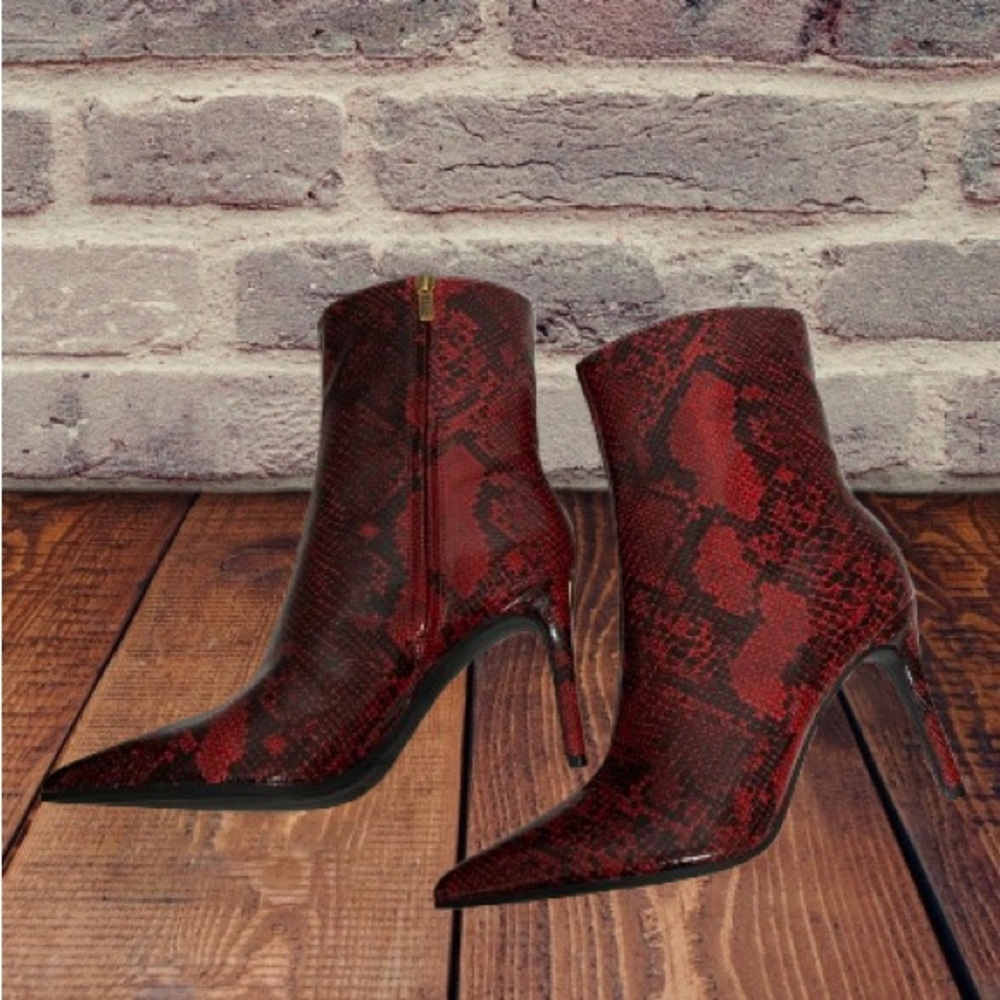 Guess Women’s Richery Stiletto Heel Ankle Dress Booties Red Snake 10M - Picture 5 of 16